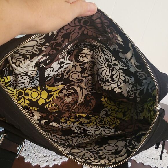 Very Nice Vera Bradley QuiltedBlack Purse Handbag - Picture 7 of 9